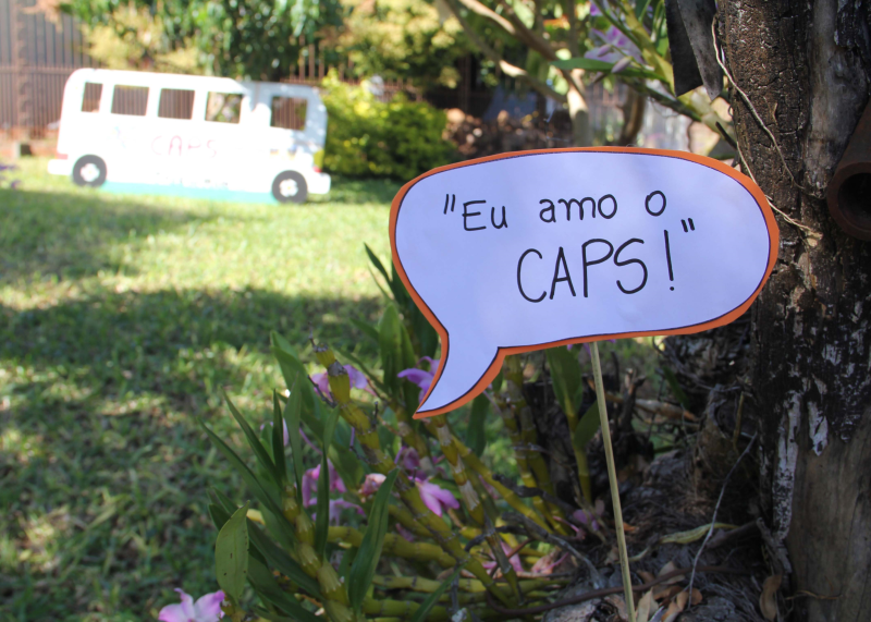 CAPS MUNDO MELHOR COMPLETA DOIS ANOS DE FUNCIONAMENTO